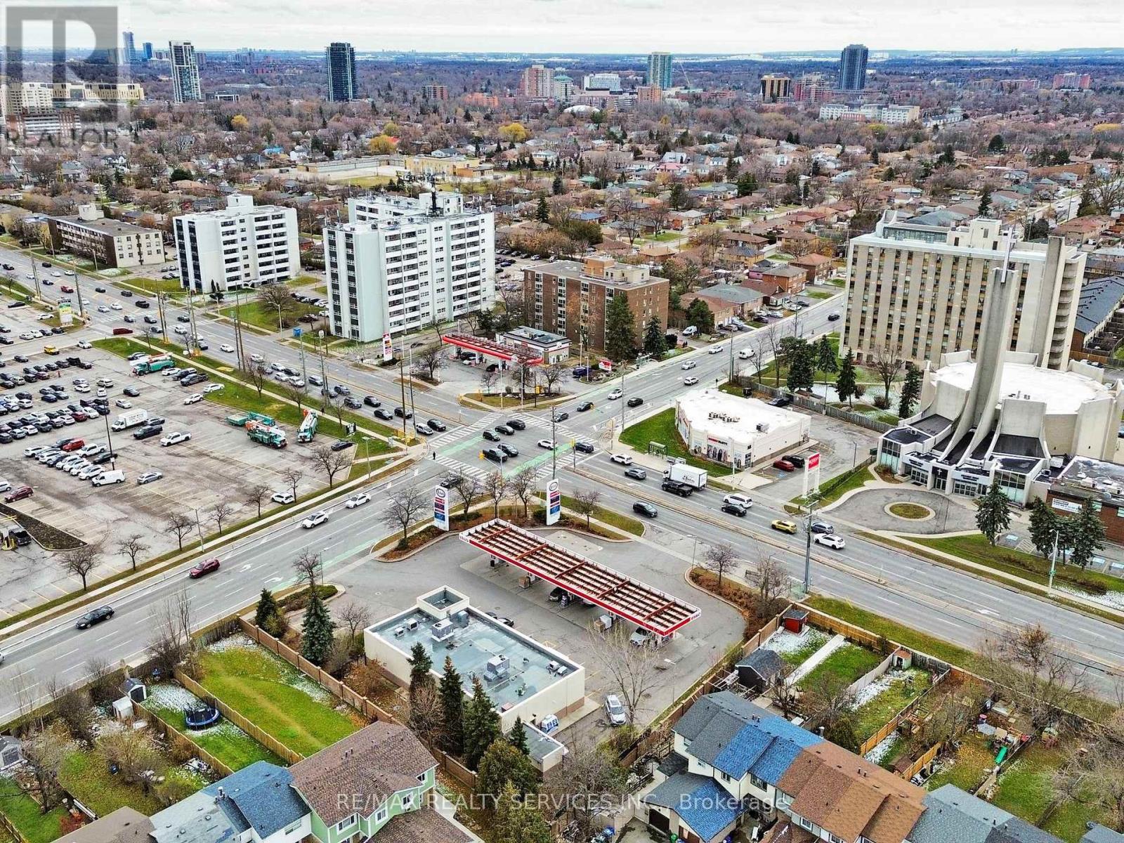 215 Kingswood Drive, Brampton, Ontario  L6V 3B2 - Photo 43 - W12589870