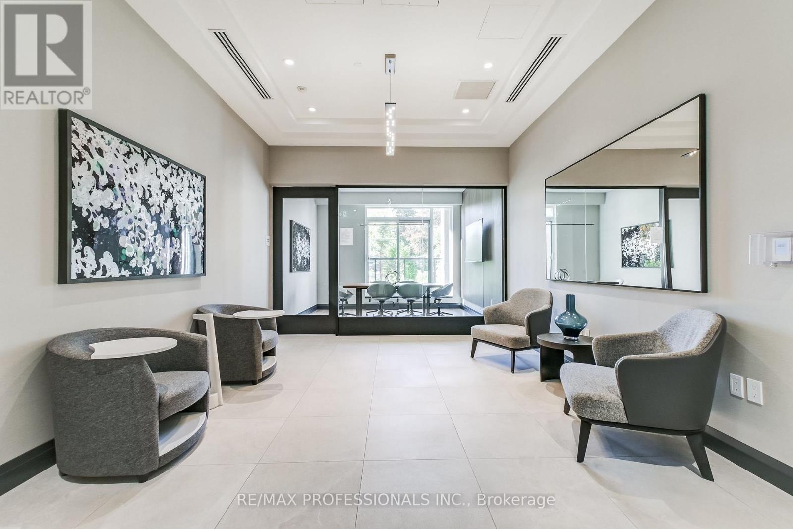 223 - 293 The Kingsway, Toronto, Ontario  M9A 0E8 - Photo 34 - W12589908