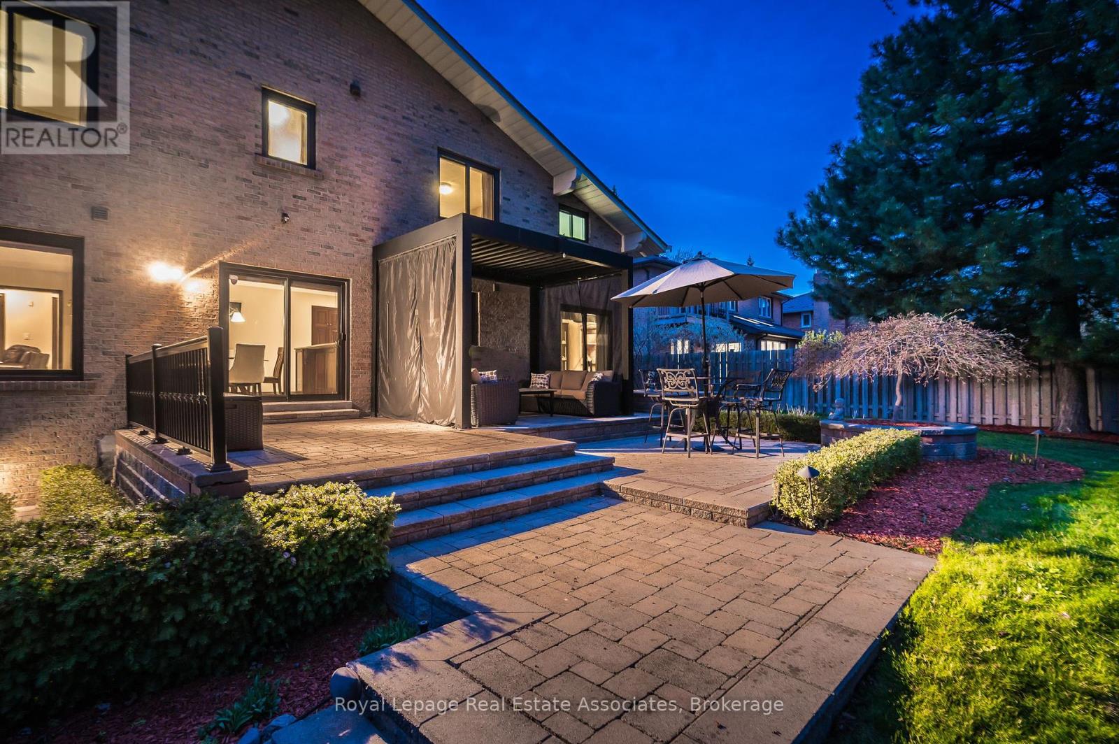 1702 Carrington Road, Mississauga, Ontario  L5M 2K2 - Photo 31 - W12589982