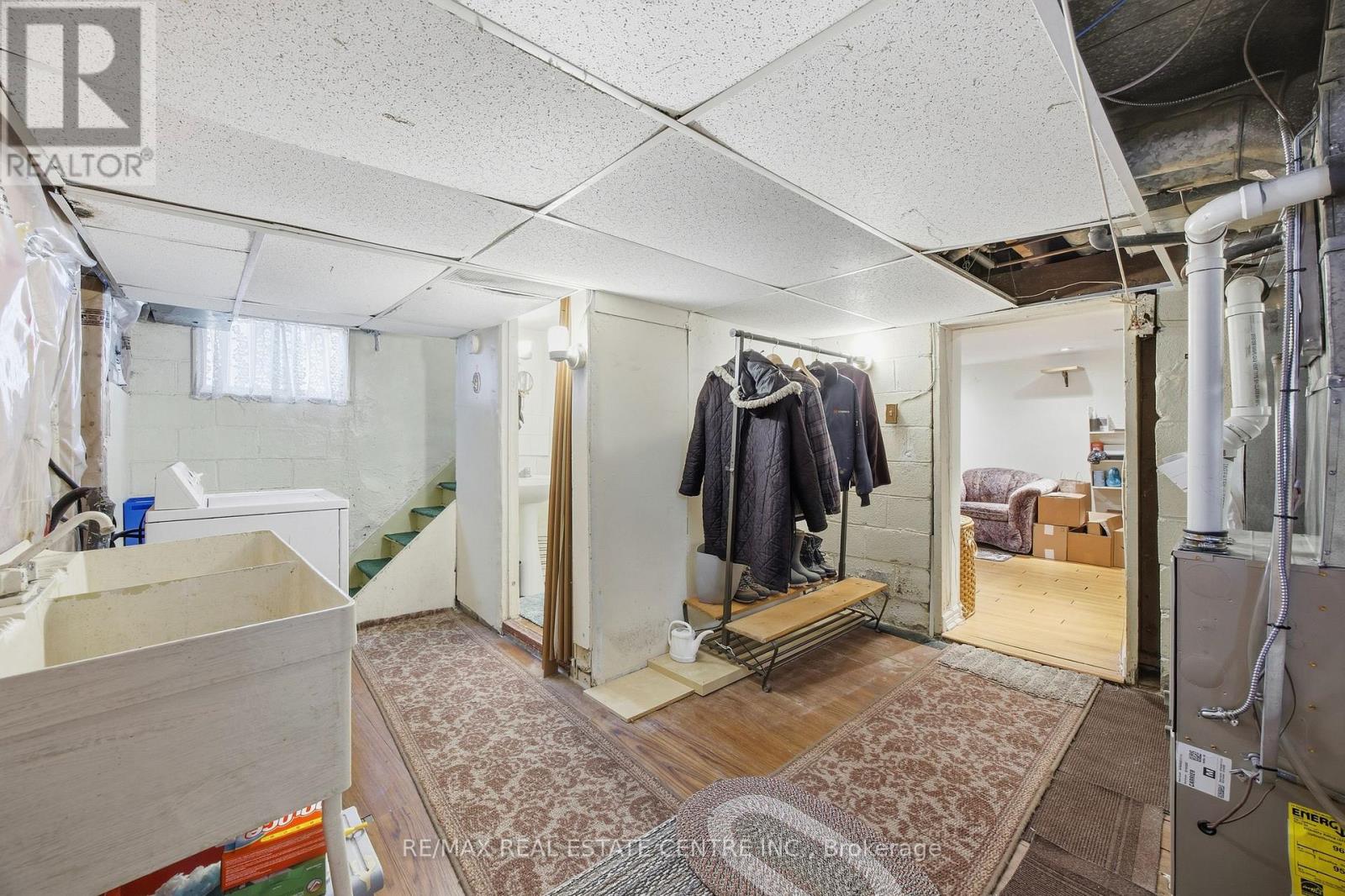 15 Cliff Street, Toronto, Ontario  M6N 4L7 - Photo 27 - W12589984