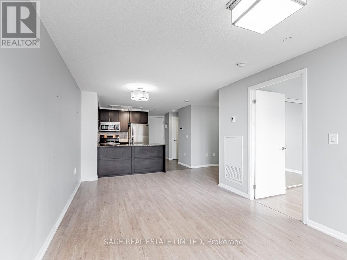 833 - 830 LAWRENCE AVENUE W, Toronto, Ontario