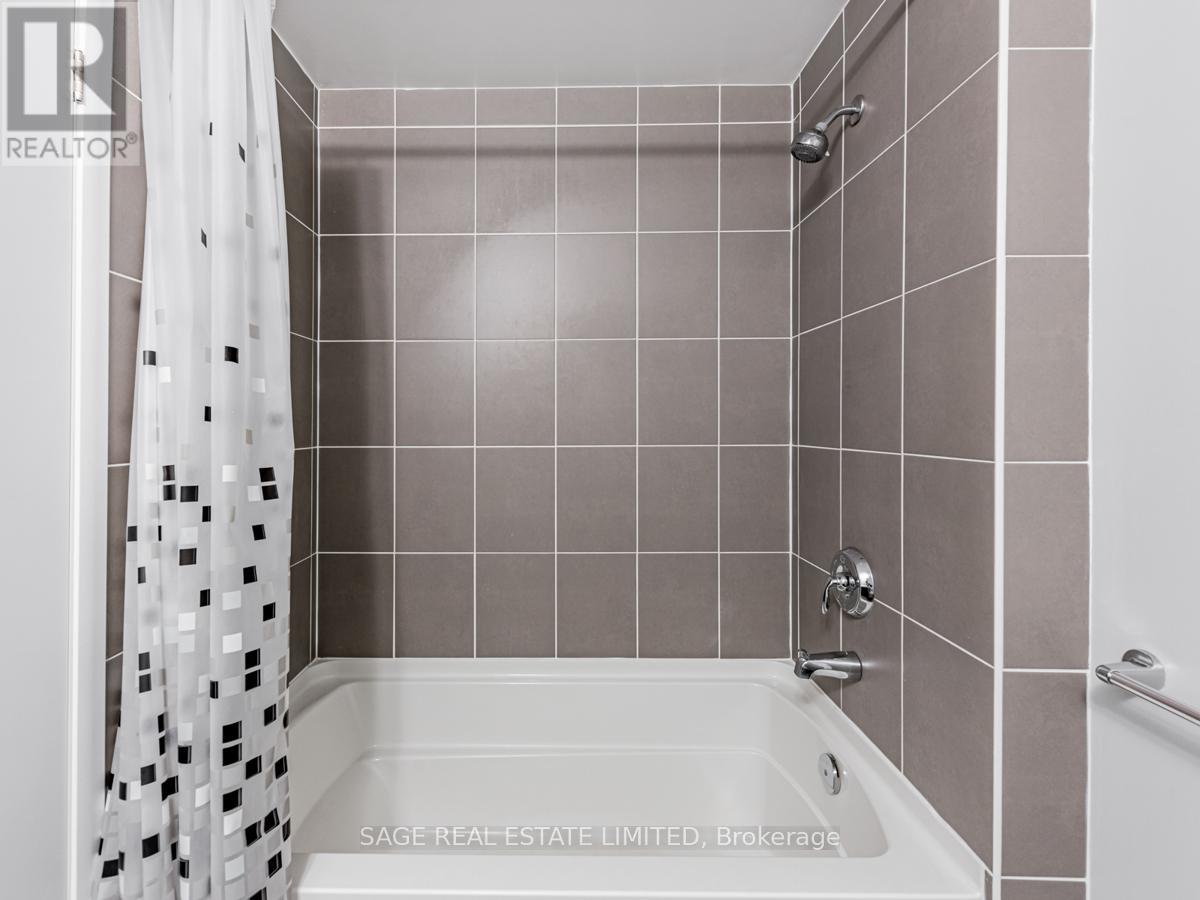 833 - 830 Lawrence Avenue W, Toronto, Ontario  M6A 0B6 - Photo 10 - W12589996