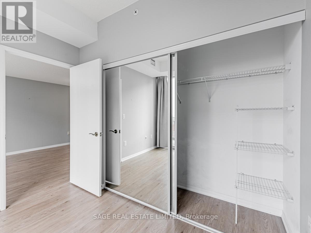 833 - 830 Lawrence Avenue W, Toronto, Ontario  M6A 0B6 - Photo 12 - W12589996