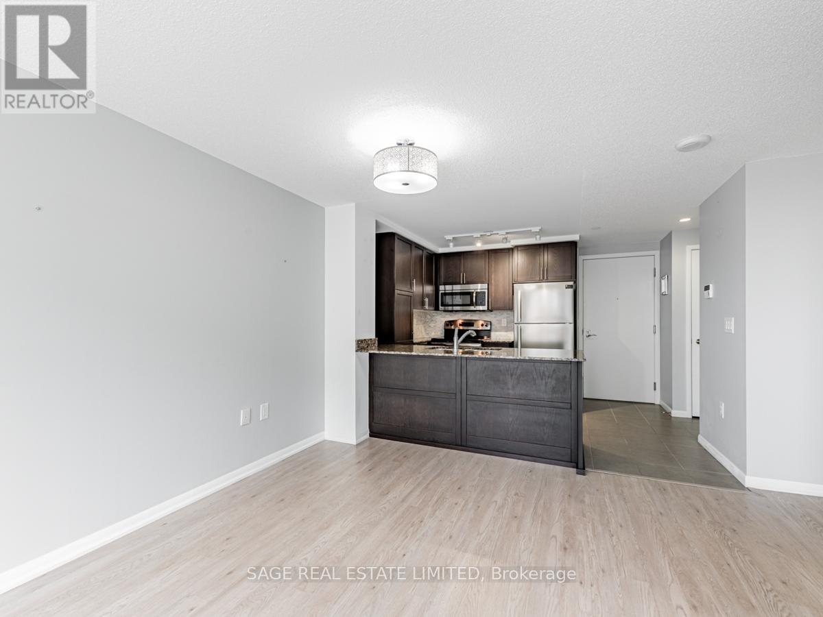 833 - 830 Lawrence Avenue W, Toronto, Ontario  M6A 0B6 - Photo 5 - W12589996