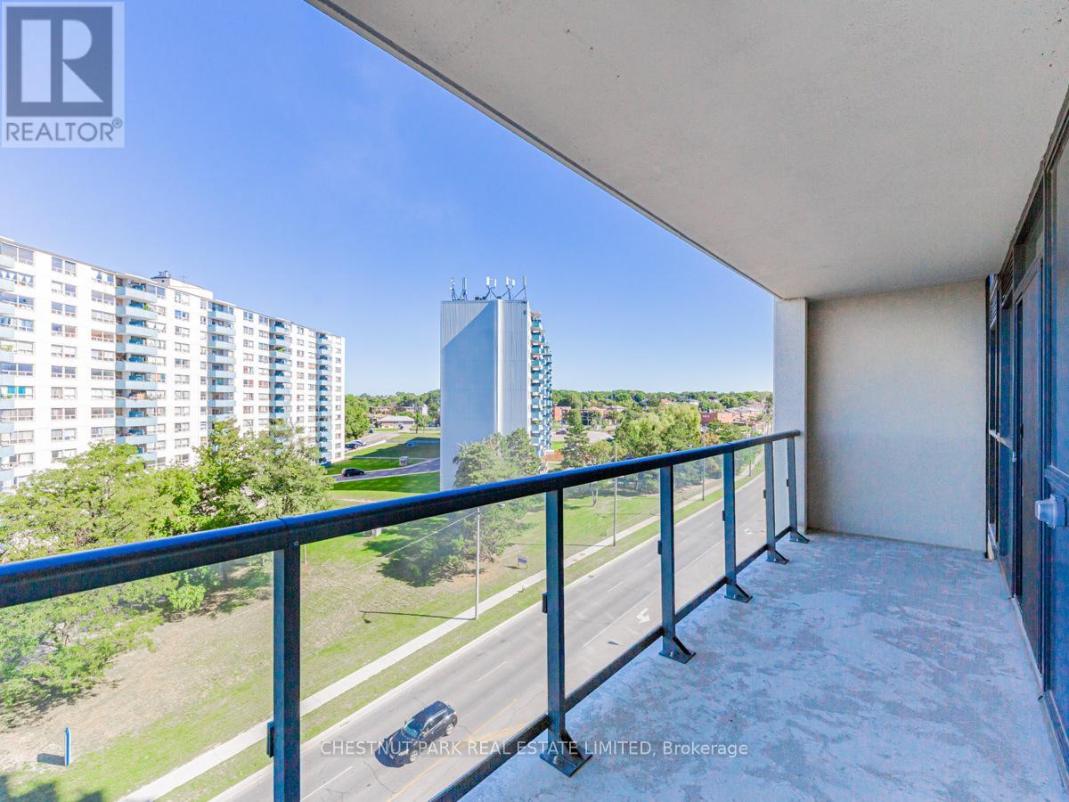 703 - 1461 Lawrence Avenue W, Toronto, Ontario  M6L 1B2 - Photo 18 - W12590006