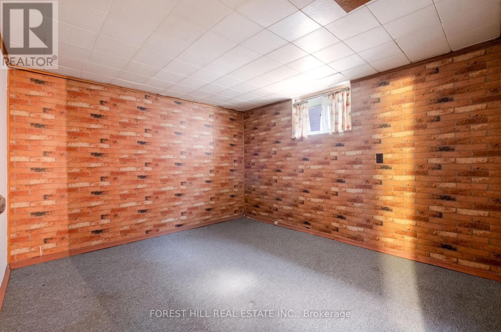 1141 Glengrove Avenue, Toronto, Ontario  M6B 2K5 - Photo 31 - W12590016