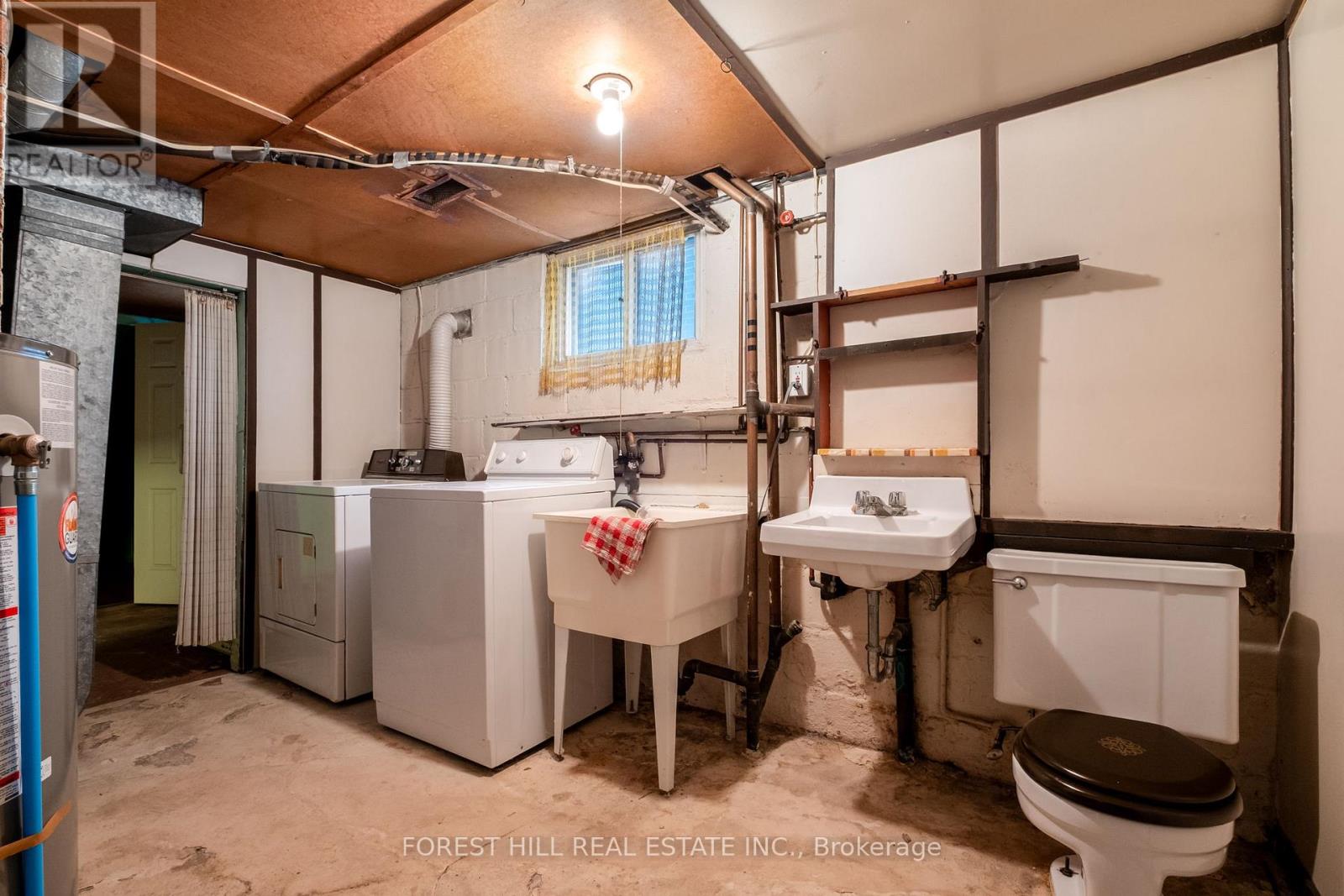 1141 Glengrove Avenue, Toronto, Ontario  M6B 2K5 - Photo 34 - W12590016