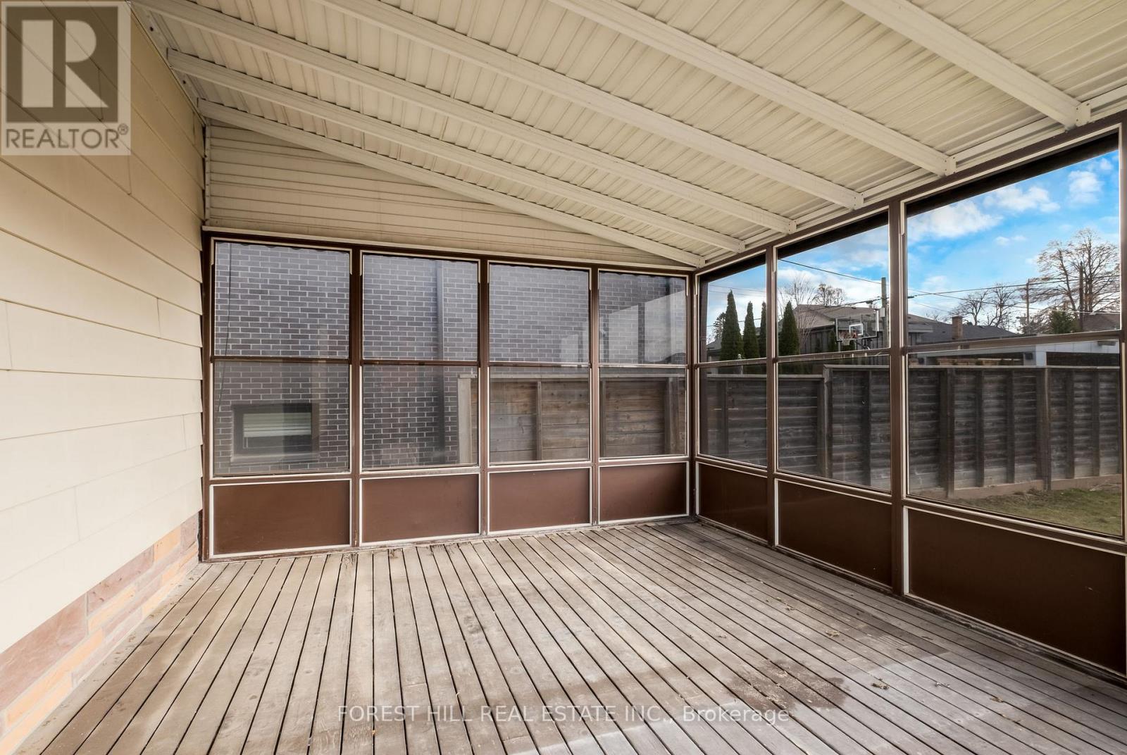 1141 Glengrove Avenue, Toronto, Ontario  M6B 2K5 - Photo 44 - W12590016