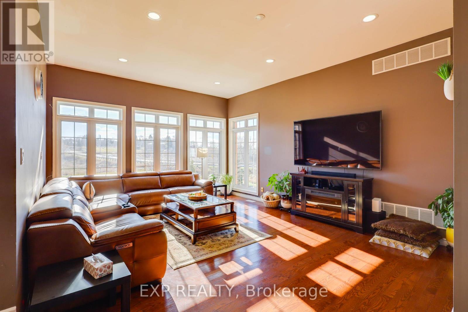 Main - 17353 Winston Churchill Boulevard, Caledon, Ontario  L7K 1J1 - Photo 10 - W12590084