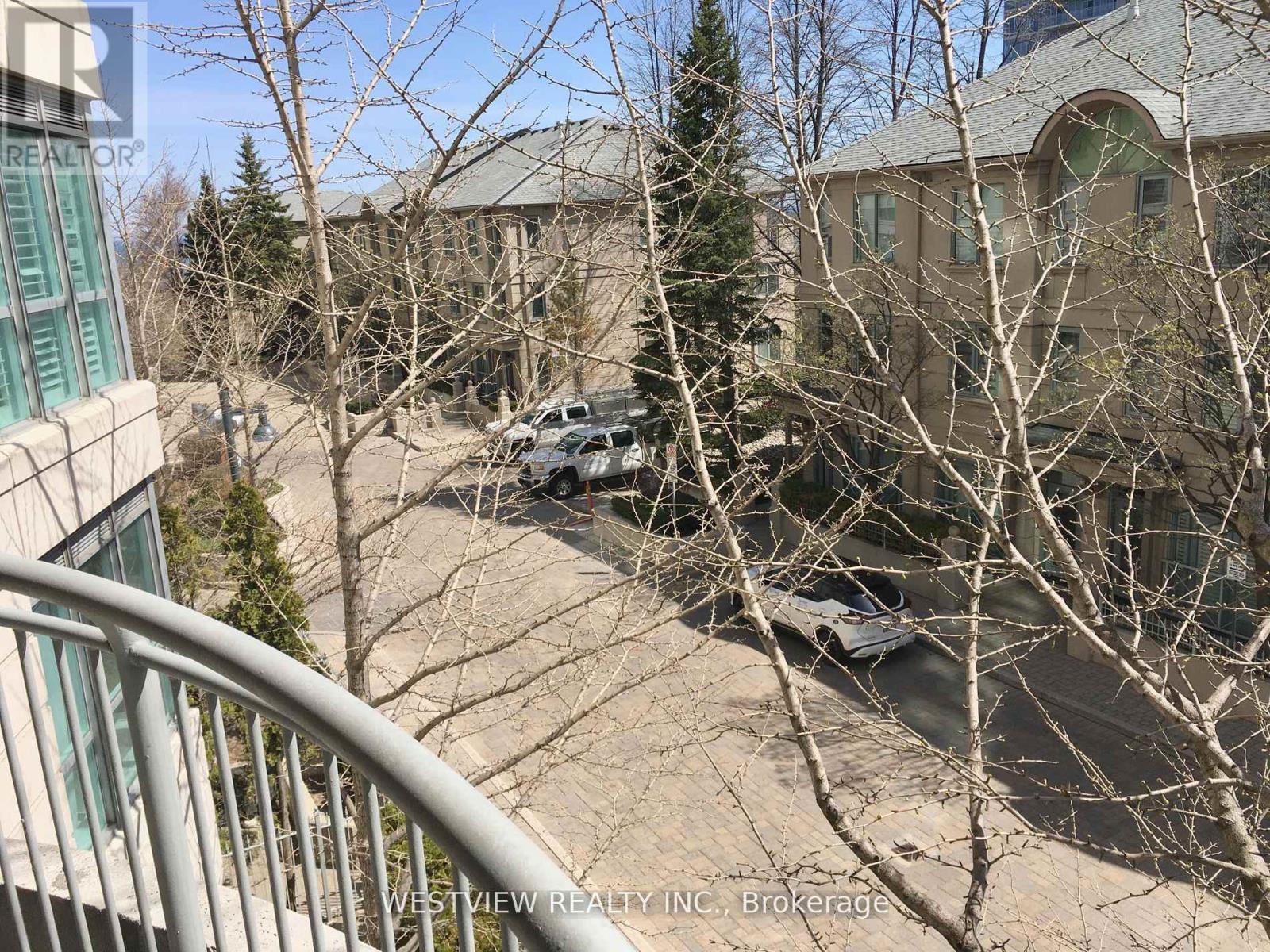 306 - 2111 Lake Shore Boulevard W, Toronto, Ontario  M8V 4B2 - Photo 10 - W12590086