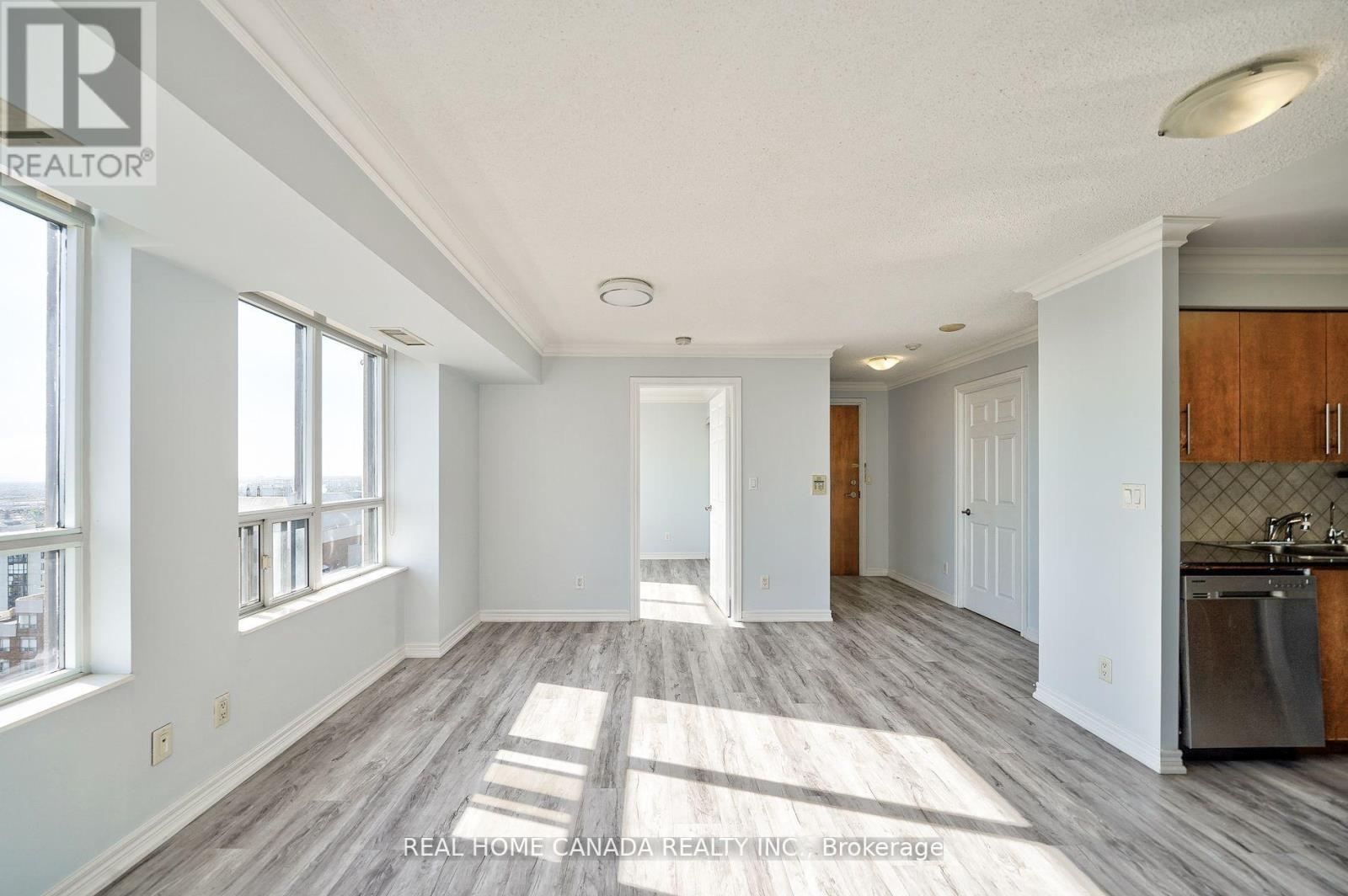 2611 - 310 Burnhamthorpe Road W, Mississauga, Ontario  L5B 4P9 - Photo 11 - W12590092