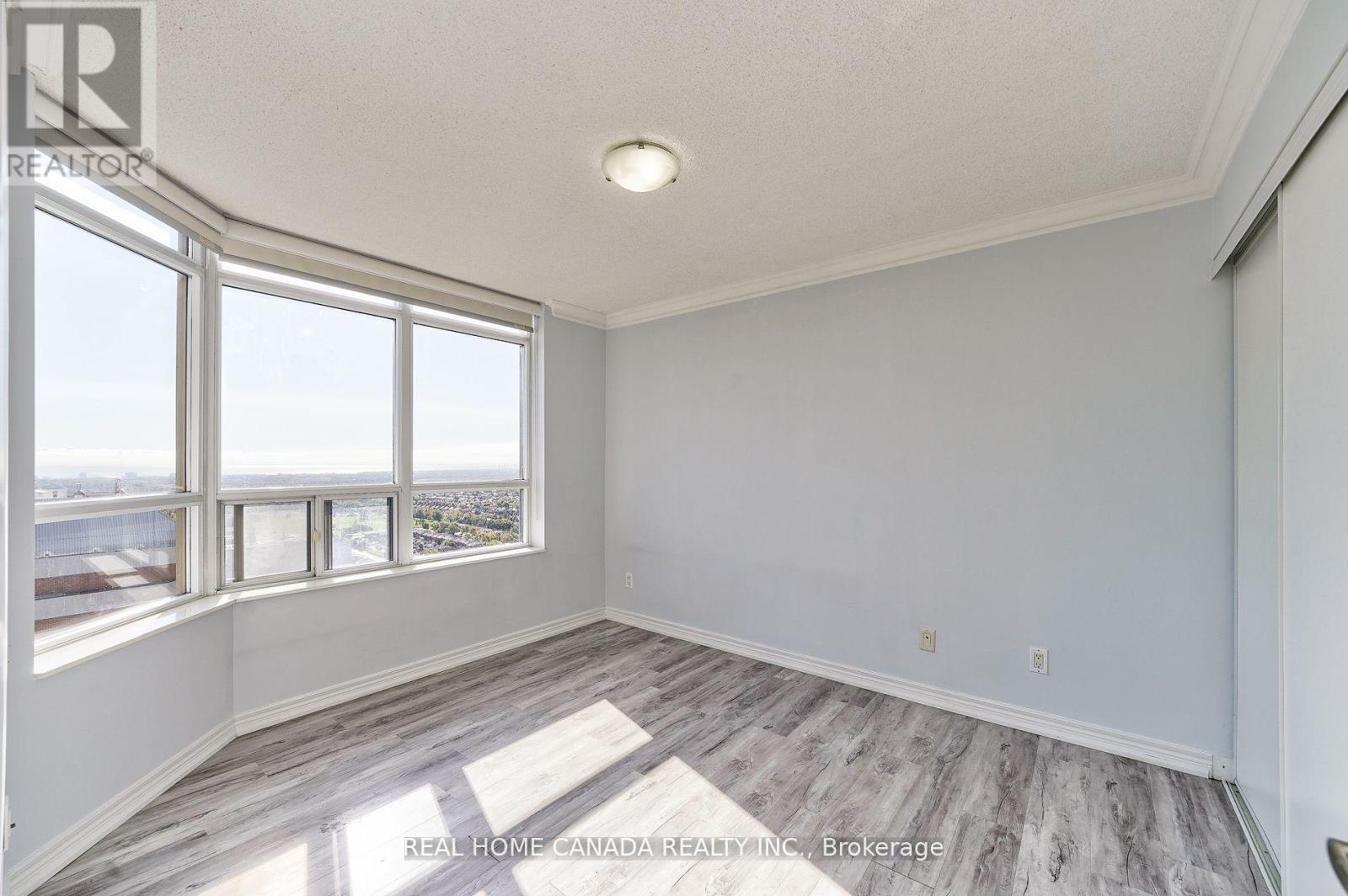 2611 - 310 Burnhamthorpe Road W, Mississauga, Ontario  L5B 4P9 - Photo 17 - W12590092