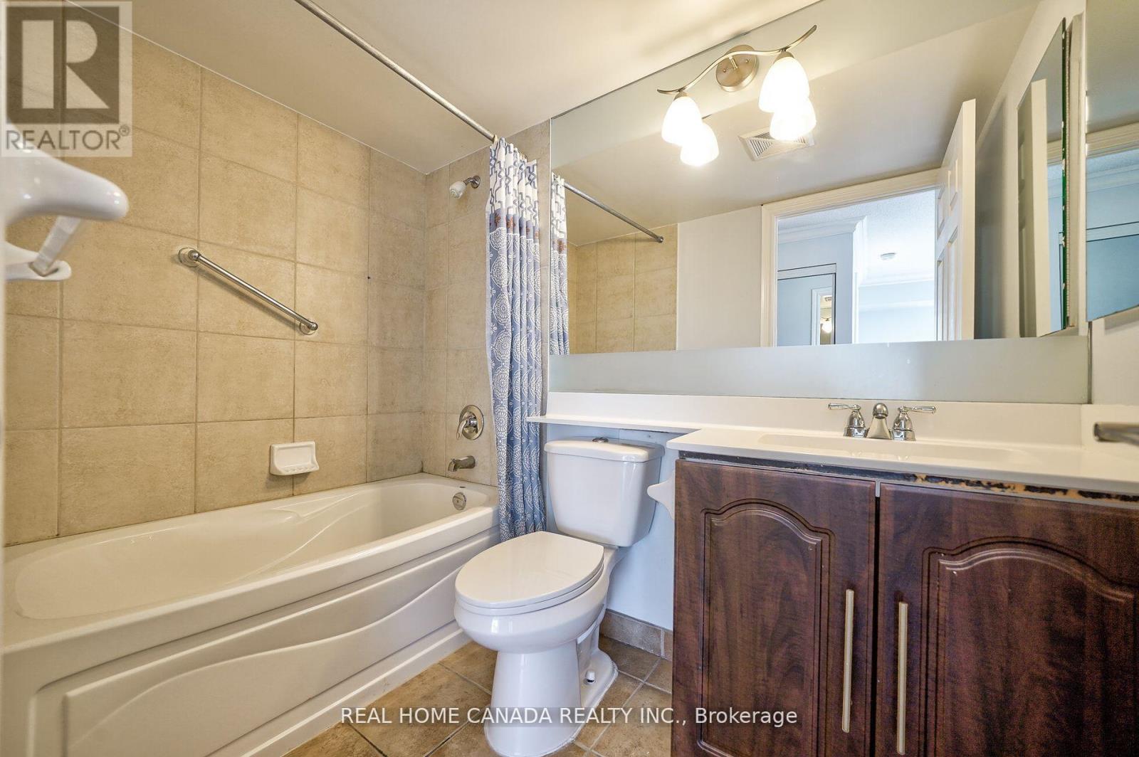 2611 - 310 Burnhamthorpe Road W, Mississauga, Ontario  L5B 4P9 - Photo 20 - W12590092