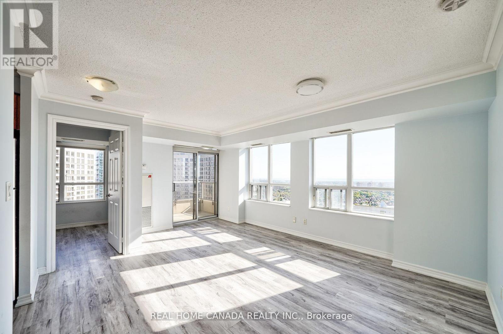 2611 - 310 Burnhamthorpe Road W, Mississauga, Ontario  L5B 4P9 - Photo 8 - W12590092