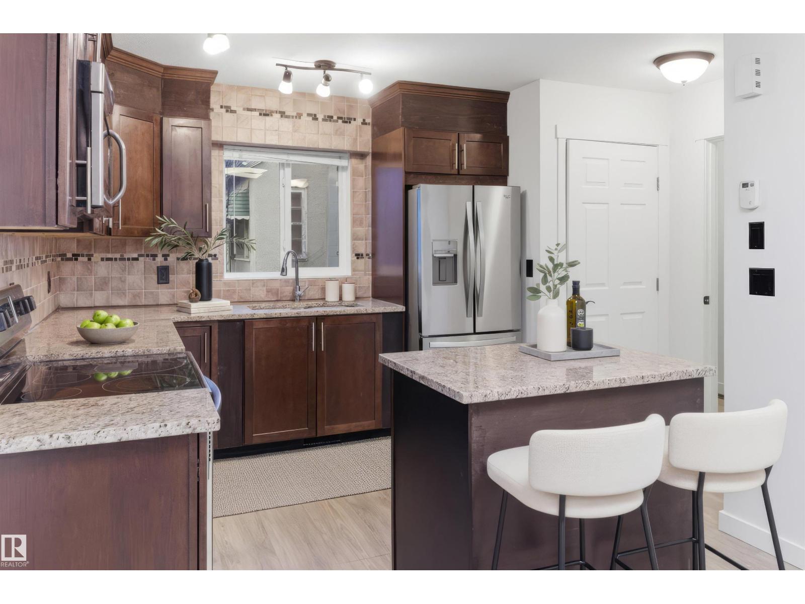 11026 108 Av Nw, Edmonton, Alberta  T5H 3G4 - Photo 9 - E4467035