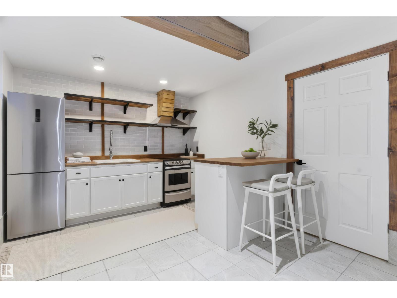 11026 108 Av Nw, Edmonton, Alberta  T5H 3G4 - Photo 29 - E4467035