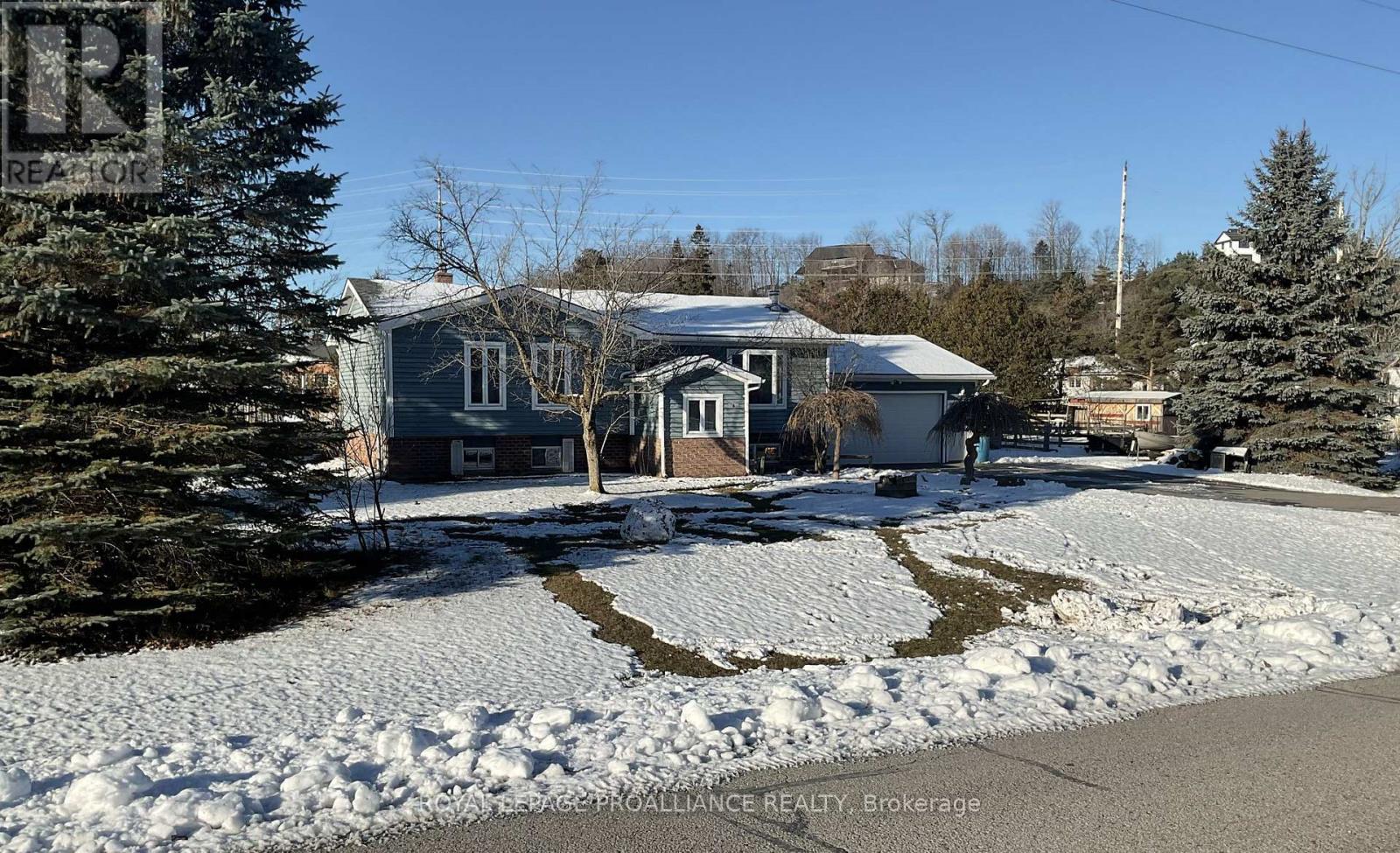 8 ORIOLE CRESCENT, Hamilton Township, Ontario