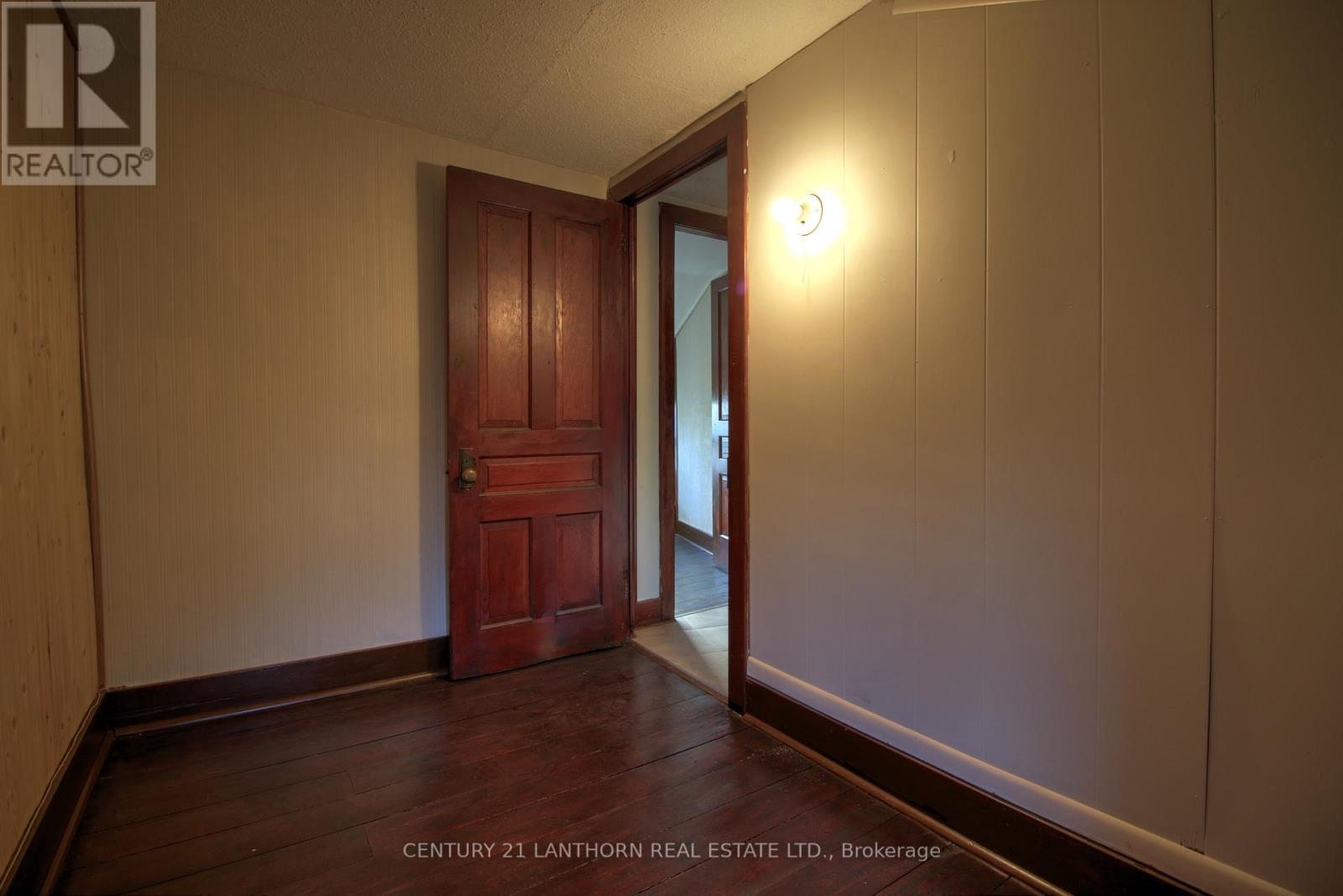 325 Picton Main Street E, Prince Edward County (Picton Ward), Ontario  K0K 2T0 - Photo 10 - X12590170