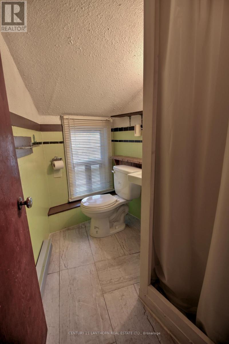 325 Picton Main Street E, Prince Edward County (Picton Ward), Ontario  K0K 2T0 - Photo 11 - X12590170