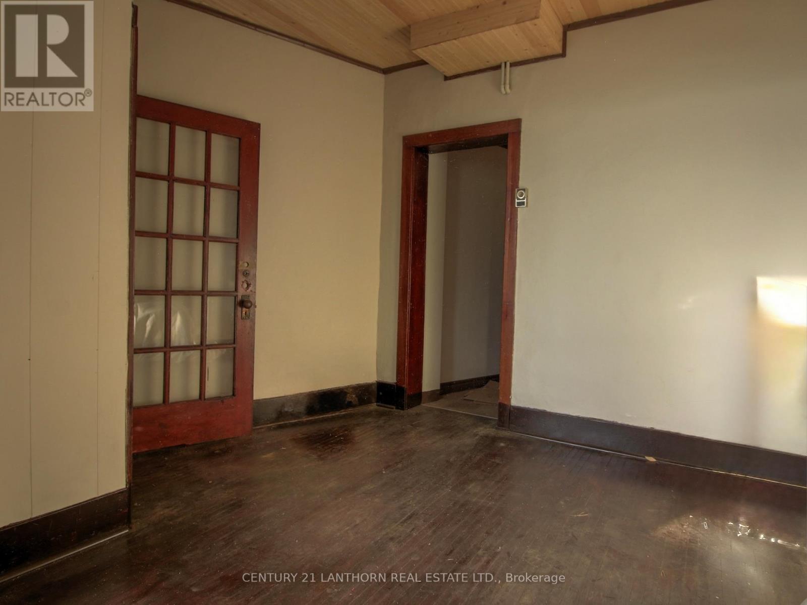 325 Picton Main Street E, Prince Edward County (Picton Ward), Ontario  K0K 2T0 - Photo 17 - X12590170