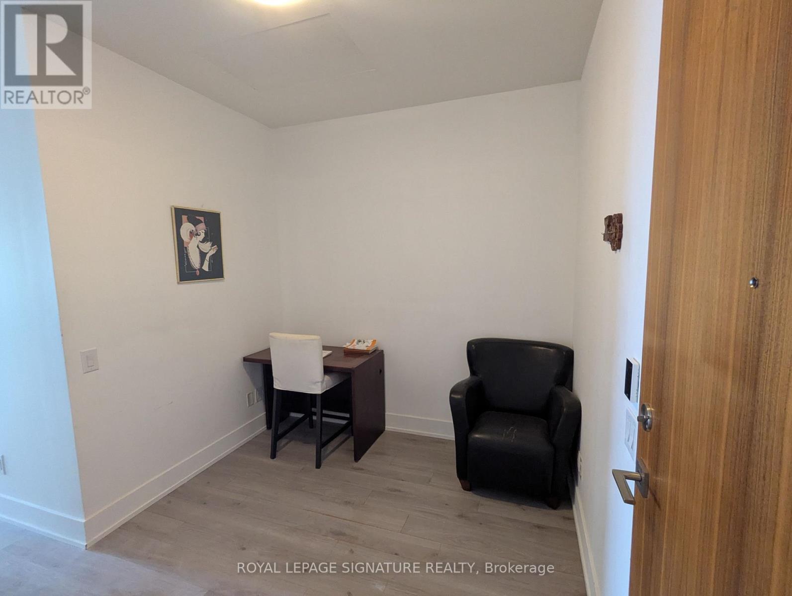 1501 - 111 St Clair Avenue W, Toronto, Ontario  M4V 1N5 - Photo 11 - C12589628
