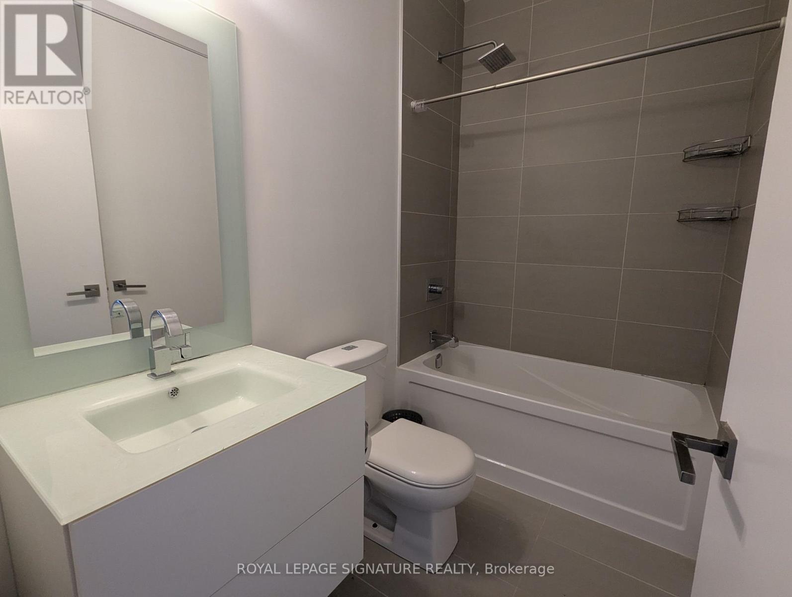 1501 - 111 St Clair Avenue W, Toronto, Ontario  M4V 1N5 - Photo 15 - C12589628