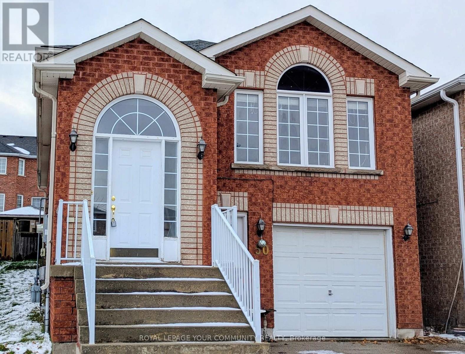 Main Floor - 50 Smith Street, Bradford West Gwillimbury, Ontario  L3Z 3C9 - Photo 2 - N12590054