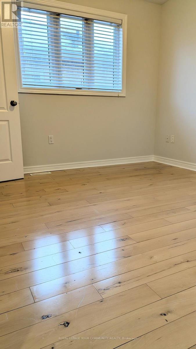 Main Floor - 50 Smith Street, Bradford West Gwillimbury, Ontario  L3Z 3C9 - Photo 18 - N12590054