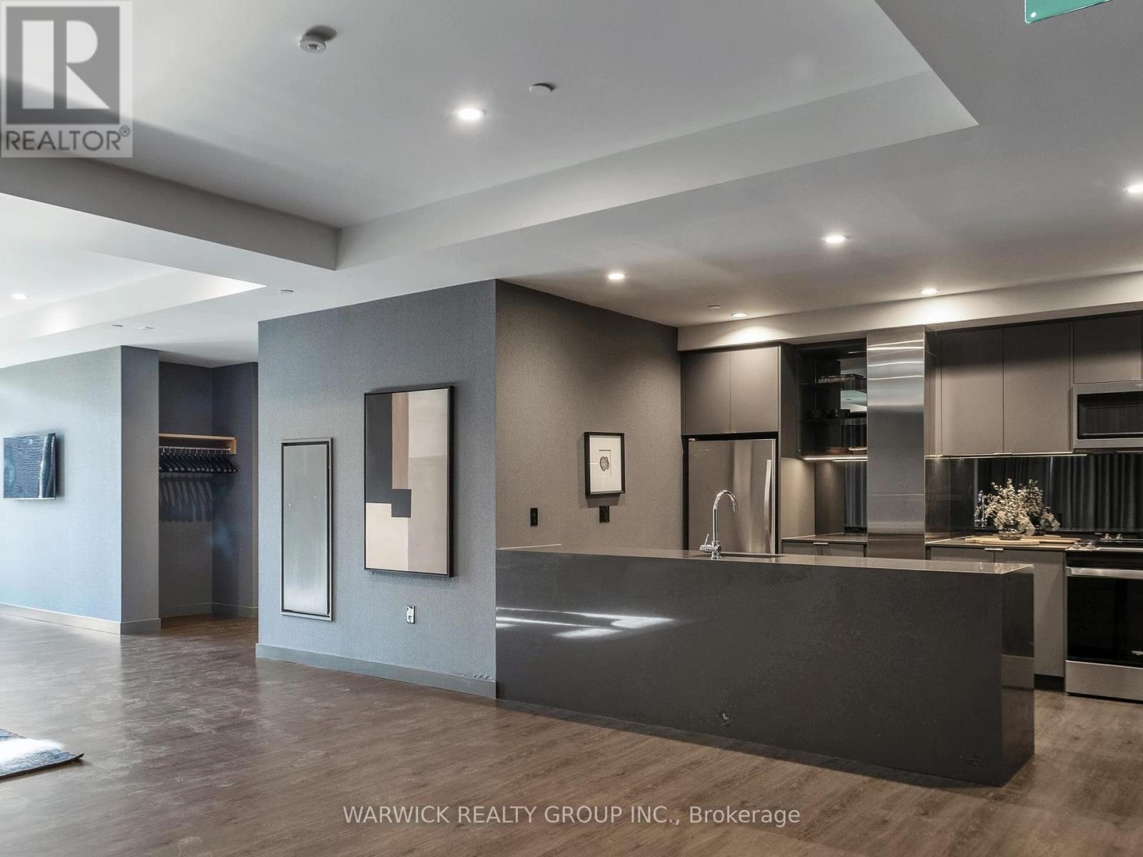 229 - 4365 Bloor Street W, Toronto, Ontario  M9C 1R3 - Photo 27 - W12529532