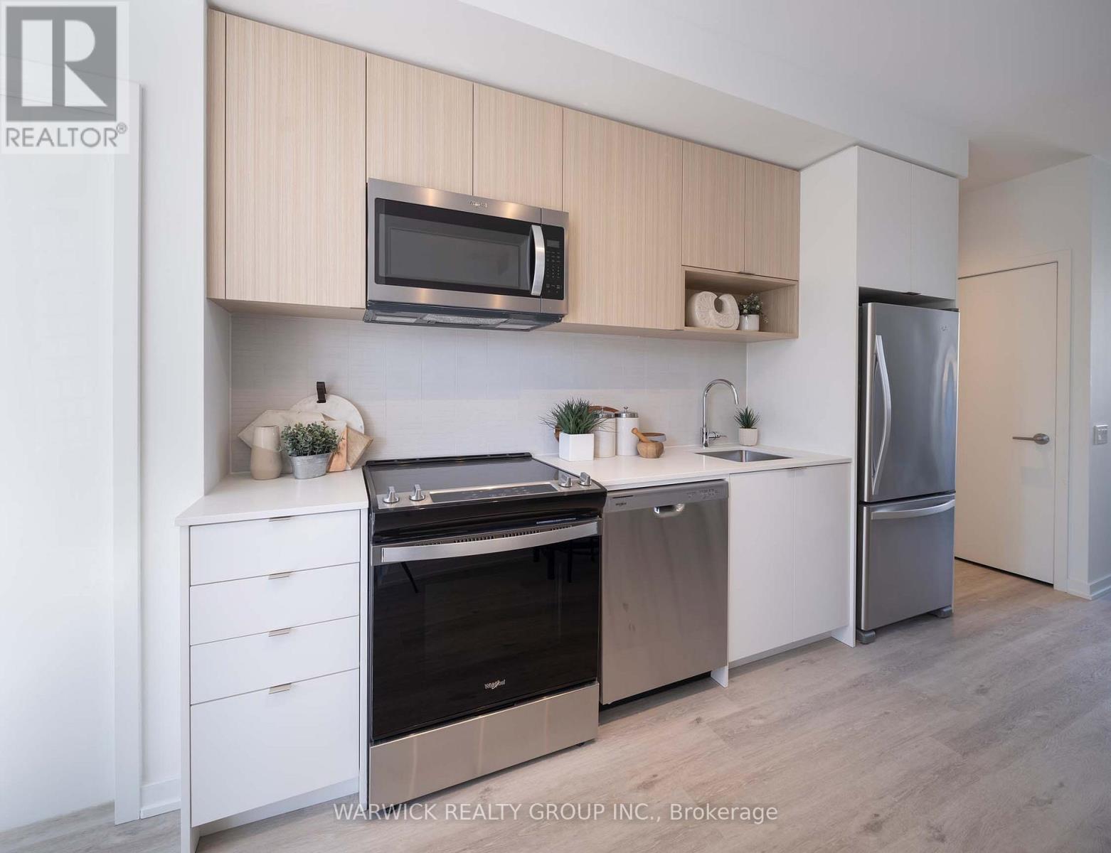 229 - 4365 Bloor Street W, Toronto, Ontario  M9C 1R3 - Photo 12 - W12529532