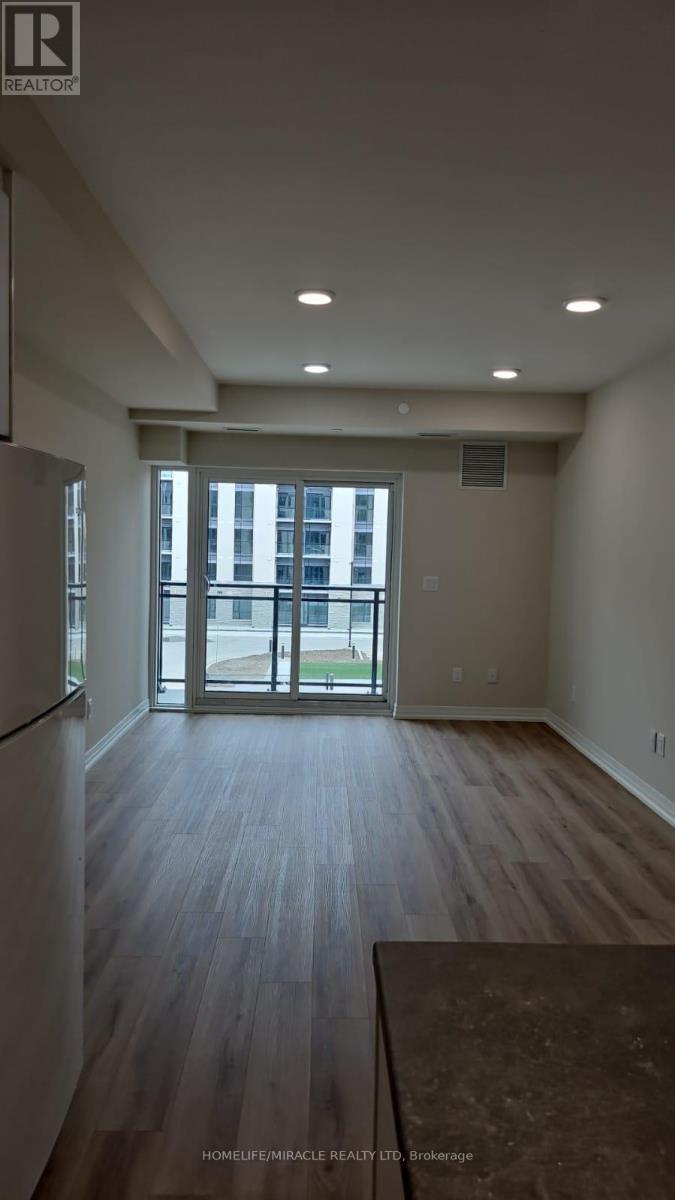 212 - 50 Herrick Avenue, St. Catharines, Ontario  L2P 0G3 - Photo 5 - X12589868