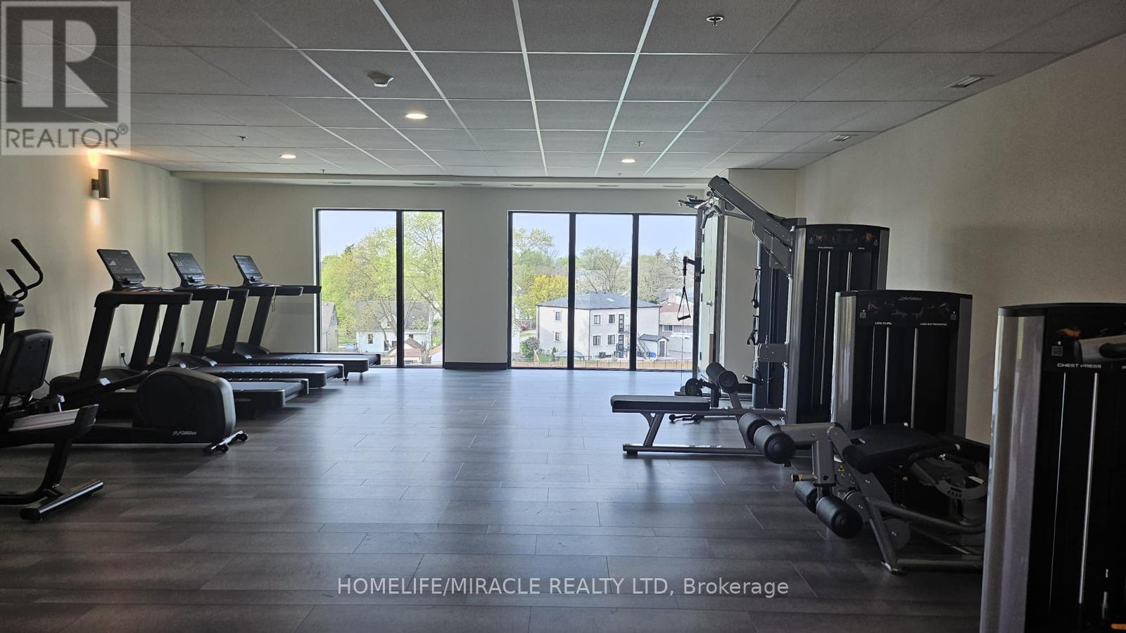 212 - 50 Herrick Avenue, St. Catharines, Ontario  L2P 0G3 - Photo 7 - X12589868