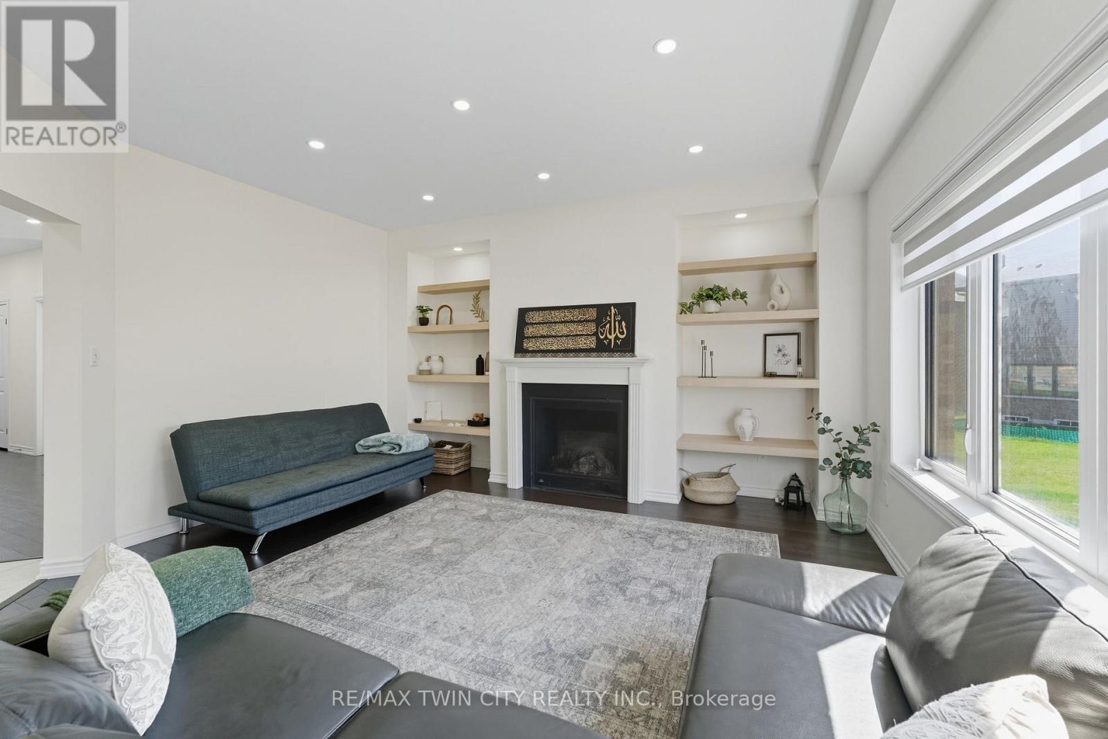 23 Whitton Drive, Brant, Ontario  N3L 0L1 - Photo 18 - X12589954