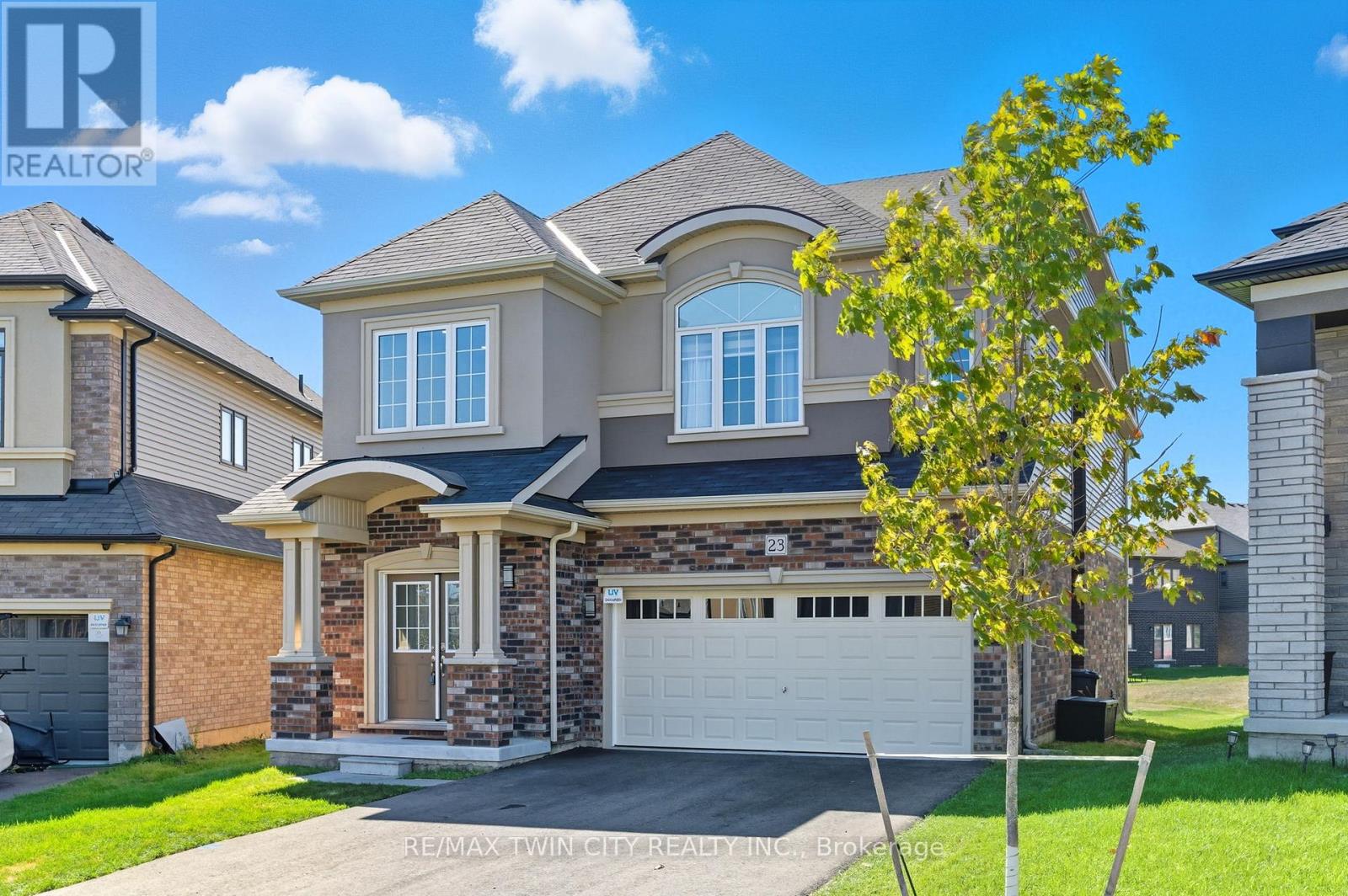 23 Whitton Drive, Brant, Ontario  N3L 0L1 - Photo 2 - X12589954