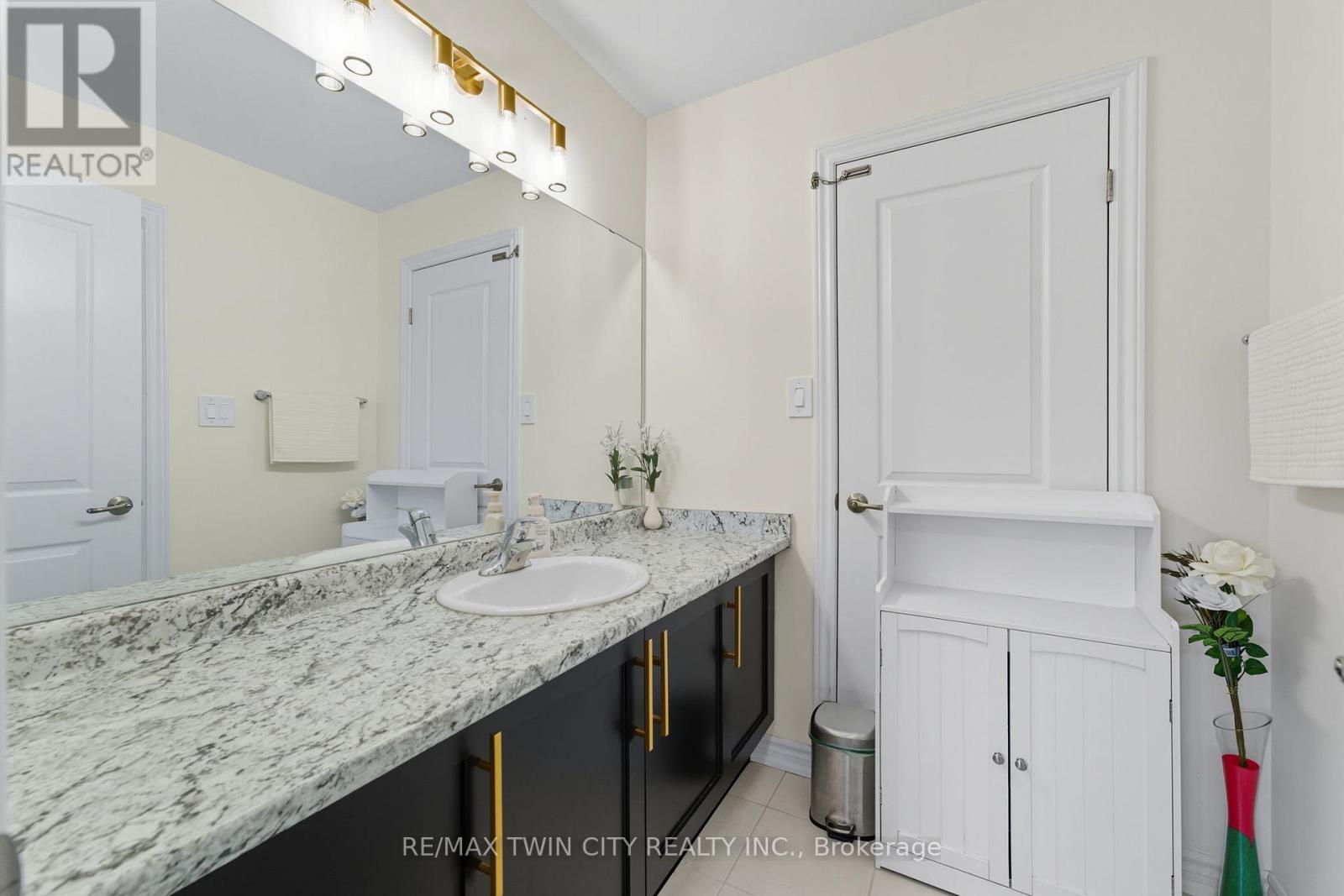 23 Whitton Drive, Brant, Ontario  N3L 0L1 - Photo 27 - X12589954