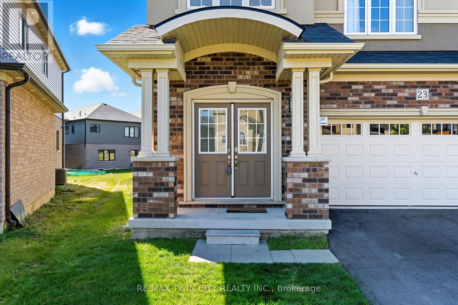 23 Whitton Drive, Brant, Ontario  N3L 0L1 - Photo 3 - X12589954