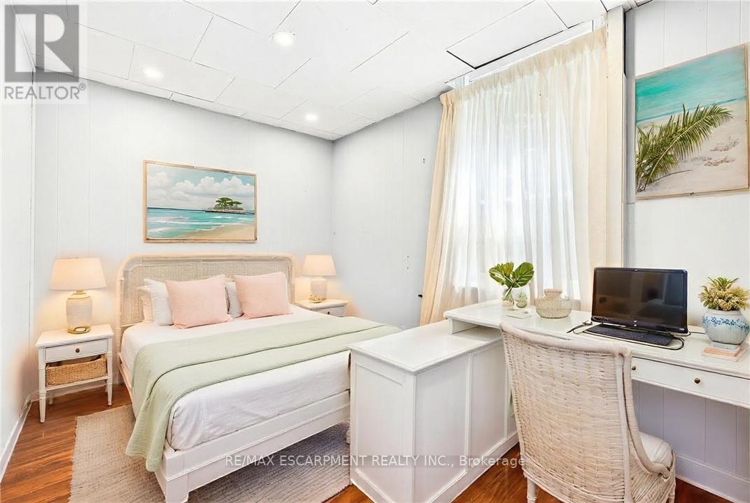 111 Leland Street, Hamilton, Ontario  L8S 3A3 - Photo 19 - X12589962