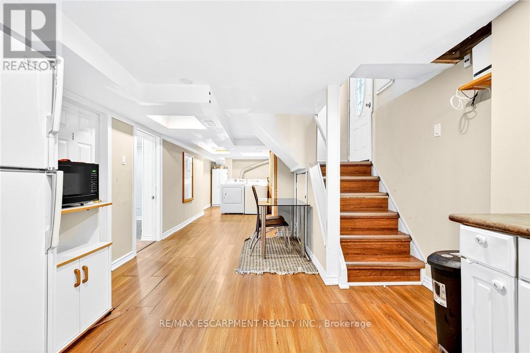 111 Leland Street, Hamilton, Ontario  L8S 3A3 - Photo 30 - X12589962