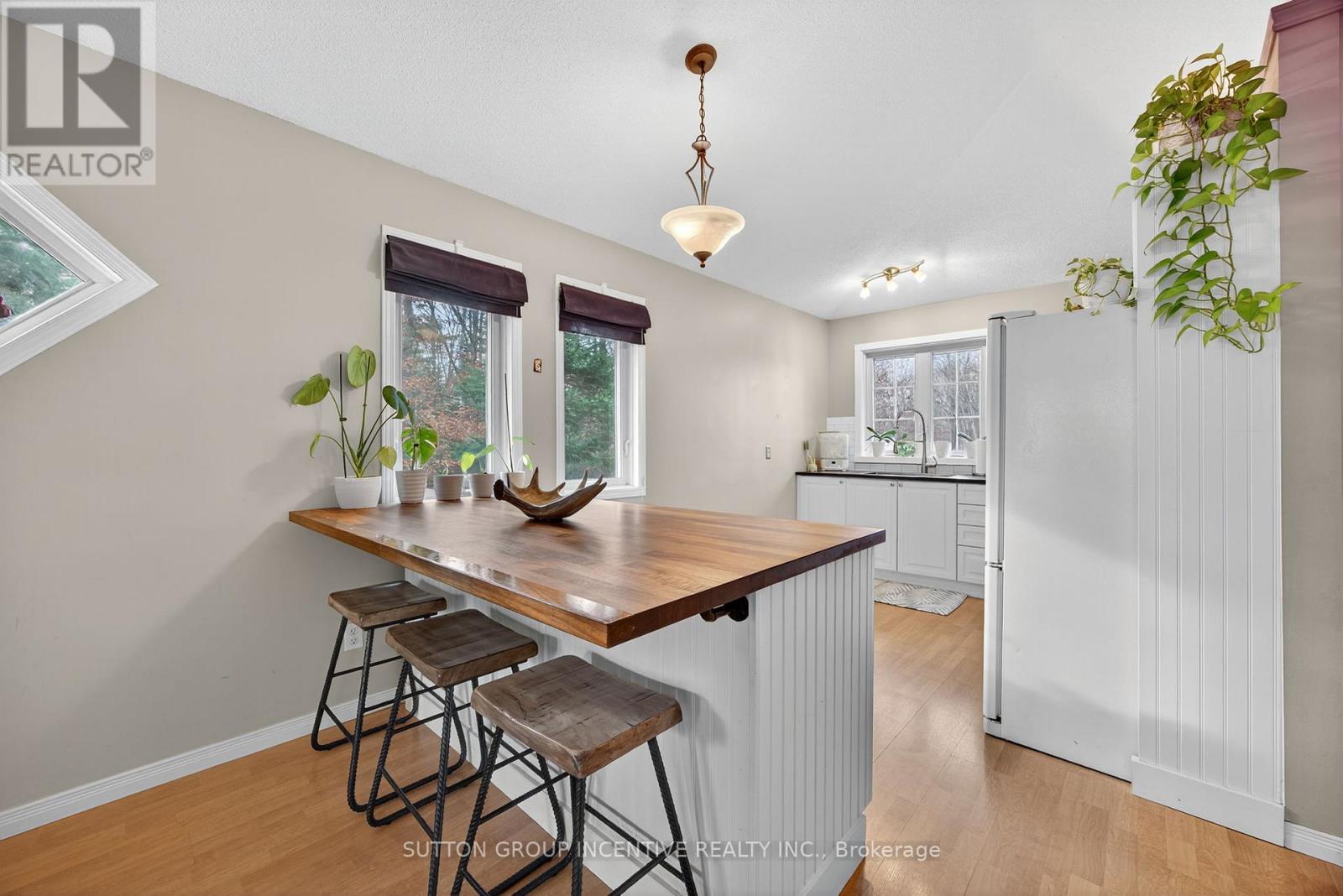 351 Chub Lake Road, Huntsville, Ontario  P1H 1S4 - Photo 4 - X12589998