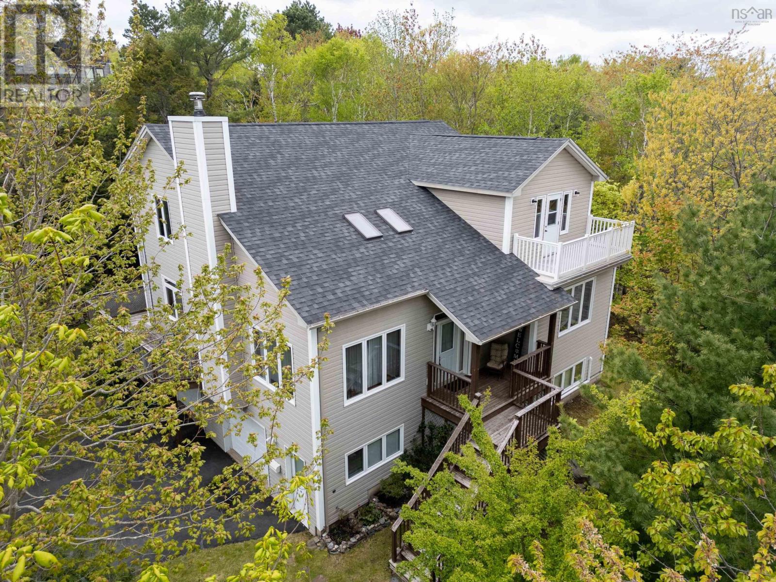 11 Millview Avenue, Bedford, Nova Scotia  B4A 1G8 - Photo 47 - 202528816