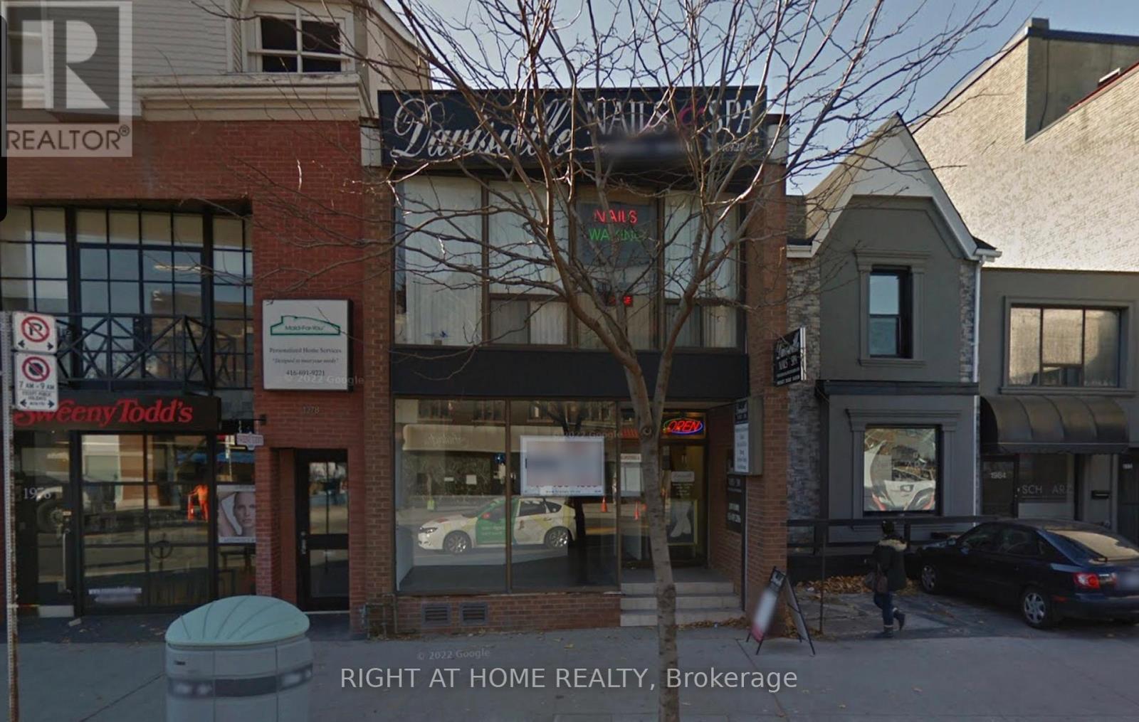 UPPER UNIT - 1980 YONGE STREET, Toronto, Ontario