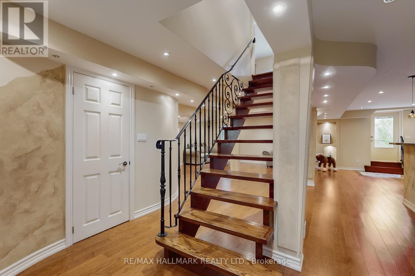 20 Palomino Drive, Richmond Hill, Ontario  L4C 0P8 - Photo 32 - N12590026