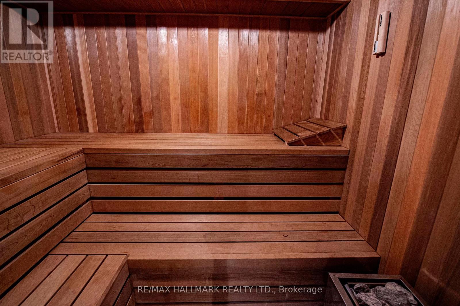 20 Palomino Drive, Richmond Hill, Ontario  L4C 0P8 - Photo 37 - N12590026