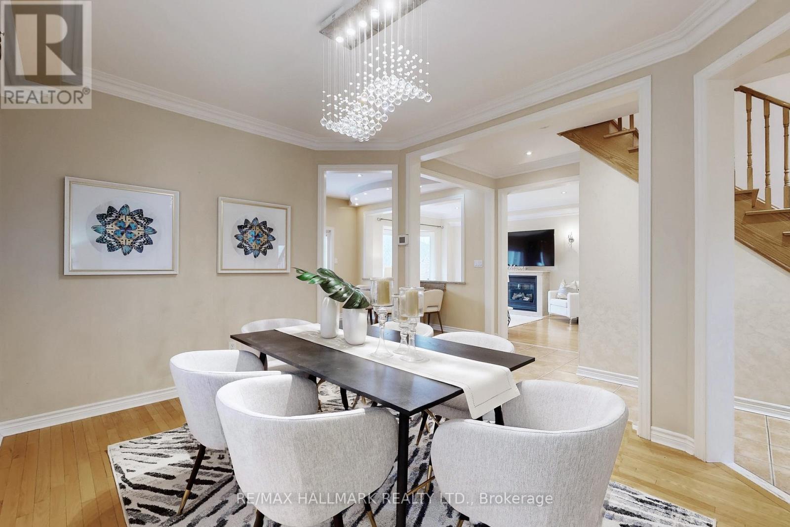 20 Palomino Drive, Richmond Hill, Ontario  L4C 0P8 - Photo 9 - N12590026