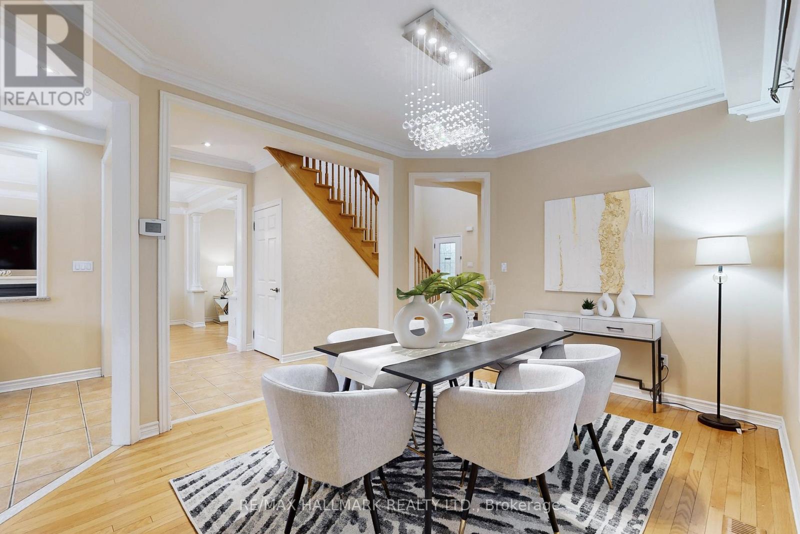 20 Palomino Drive, Richmond Hill, Ontario  L4C 0P8 - Photo 8 - N12590026