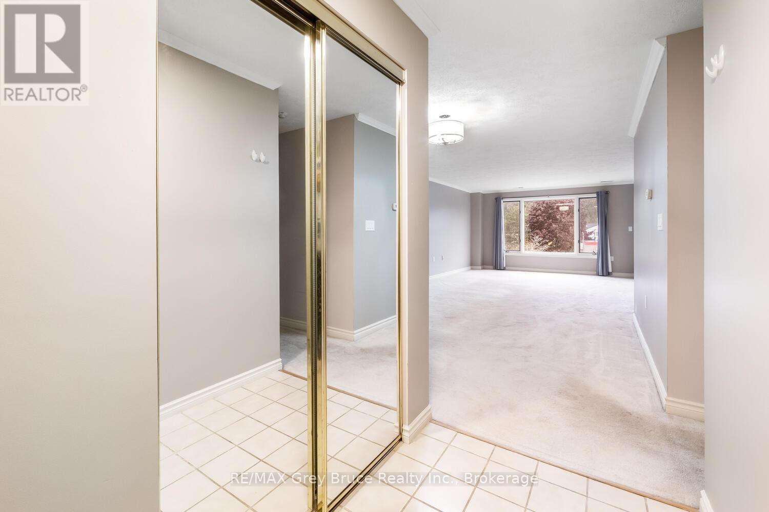 410 - 2555 3rd Ave Avenue W, Owen Sound, Ontario  N4K 6T8 - Photo 17 - X12453912