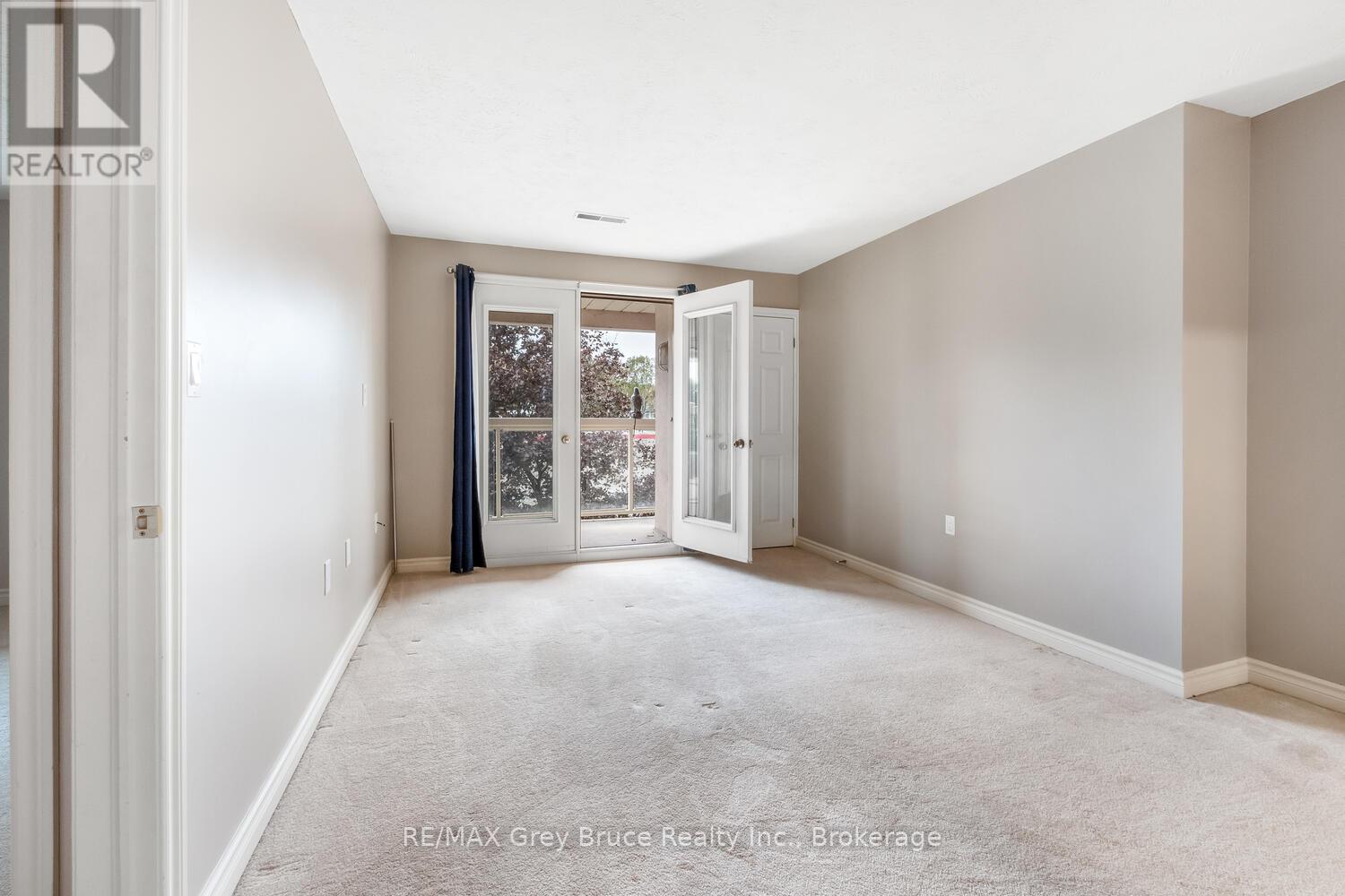 410 - 2555 3rd Ave Avenue W, Owen Sound, Ontario  N4K 6T8 - Photo 25 - X12453912