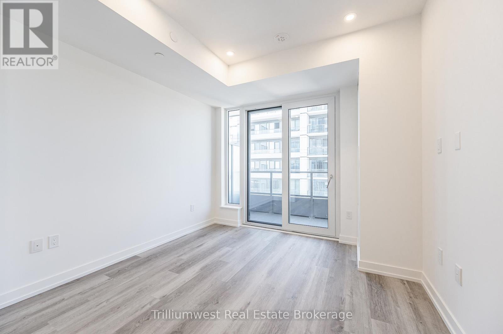 1601 - 15 Wellington Street S, Kitchener, Ontario  N2G 0E4 - Photo 16 - X12590198