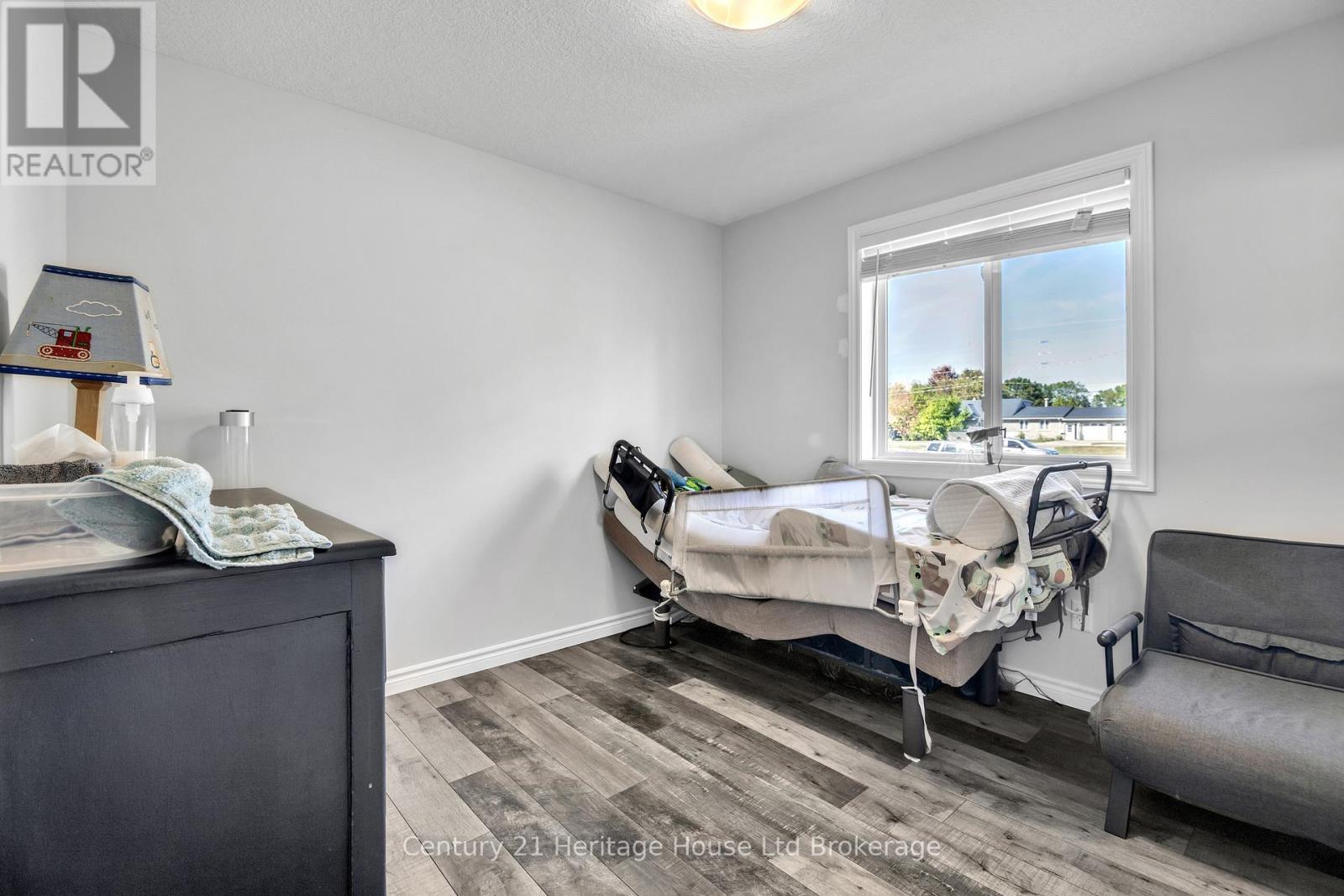 6 Sandy Court, Tillsonburg, Ontario  N4G 0H6 - Photo 10 - X12590126