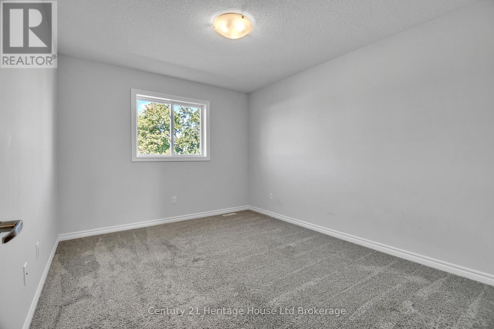 6 Sandy Court, Tillsonburg, Ontario  N4G 0H6 - Photo 20 - X12590126